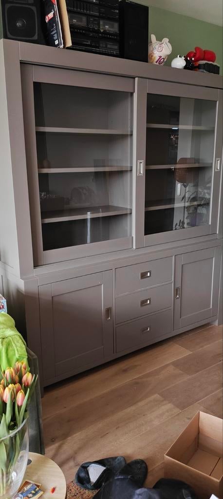 Goossens Vitrinekast - Eyecatcher met veel opbergruimte, Huis en Inrichting, Ophalen, Gebruikt, 200 cm of meer, 150 tot 200 cm