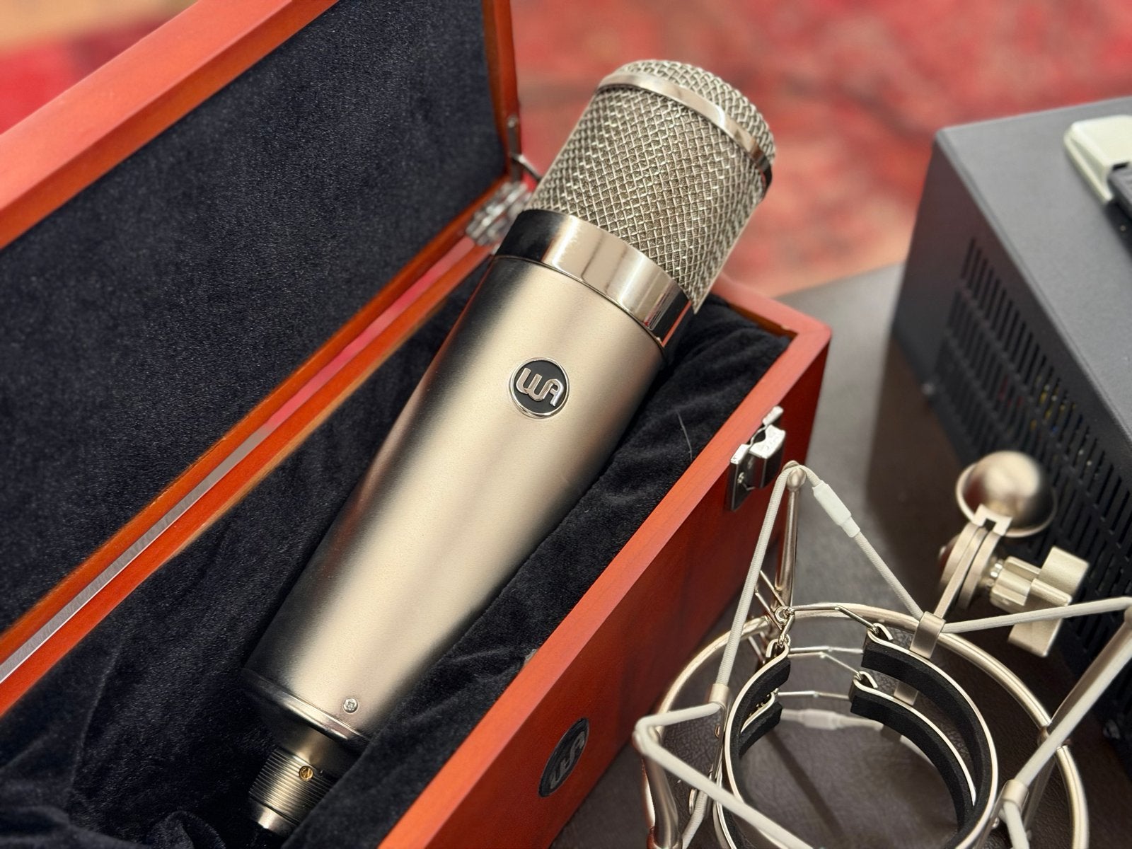 Warm Audio WA47 buizencondensatormicrofoon, Ophalen of Verzenden, Zo goed als nieuw, Studiomicrofoon