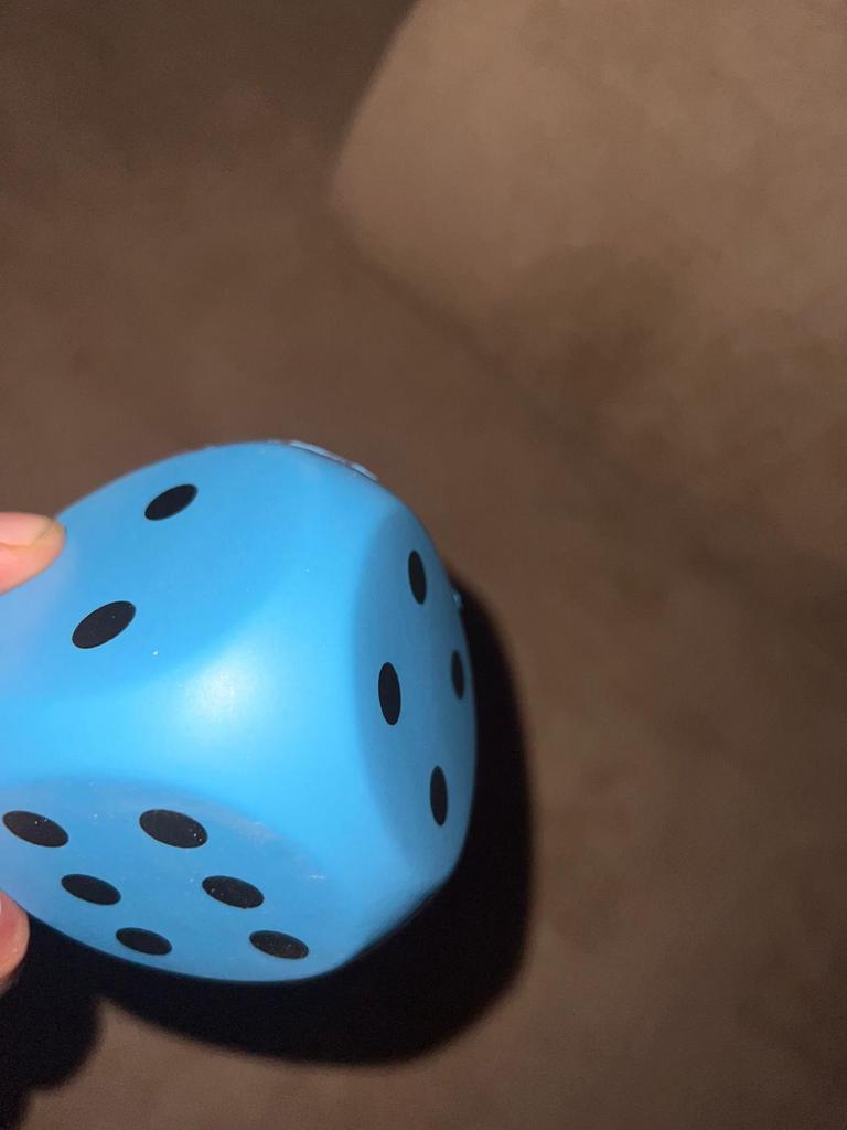 Grote dobbelsteen te koop, Ophalen of Verzenden, Zo goed als nieuw