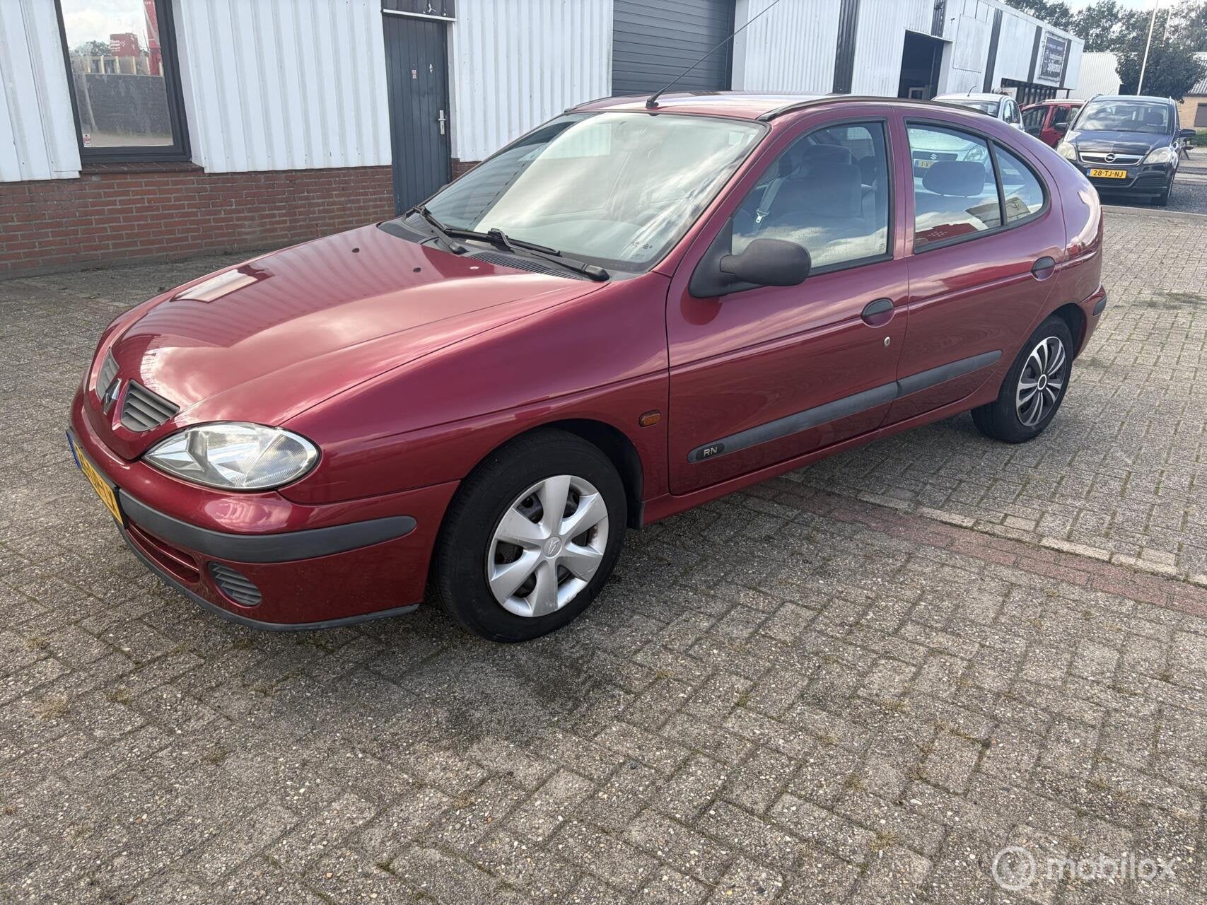 Renault Megane 1.4-16V RN, Auto's, 1055 kg, 49 €/maand, Origineel Nederlands, Bedrijf