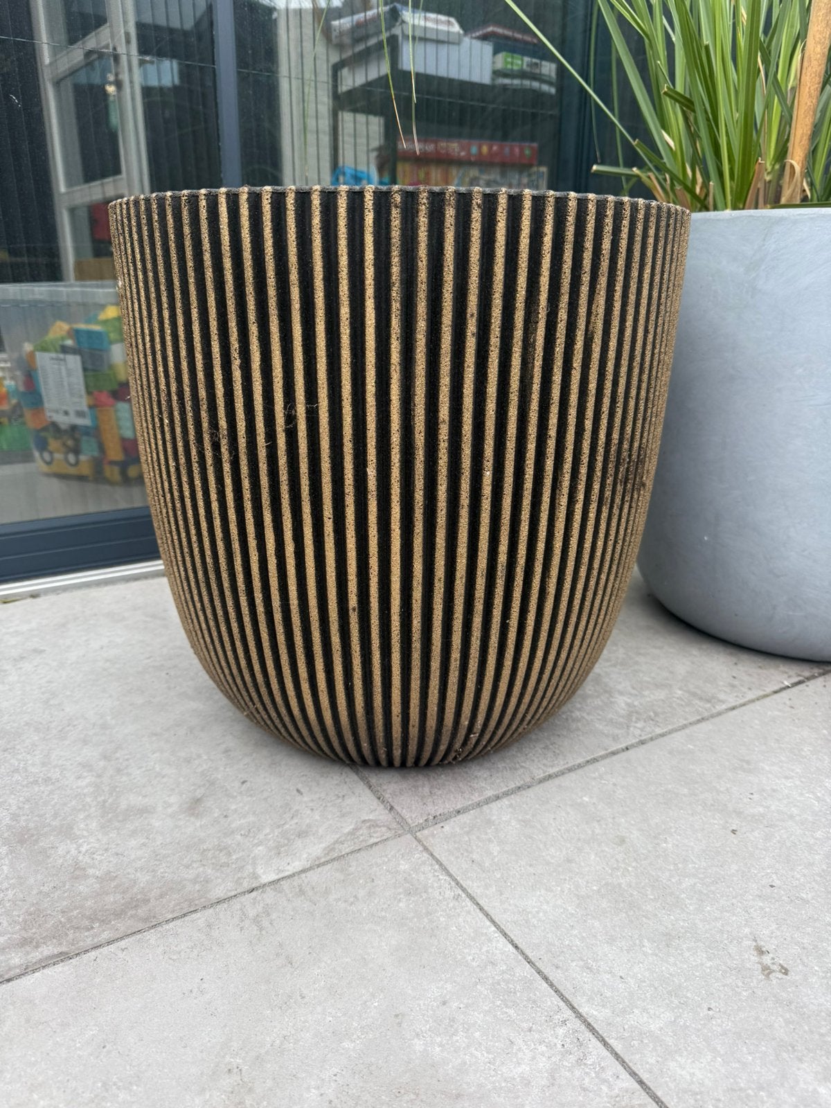 Capi bloempot goud zwart 40, Tuin en Terras, Bloempotten, Kunststof, Rond, Zo goed als nieuw, 40 tot 70 cm
