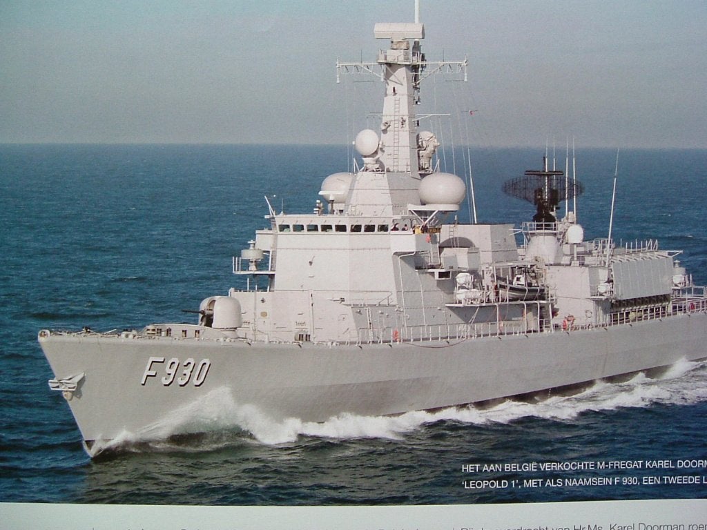 Viermaal Karel Doorman., Ophalen of Verzenden, Zo goed als nieuw, Motorboot, Boek of Tijdschrift