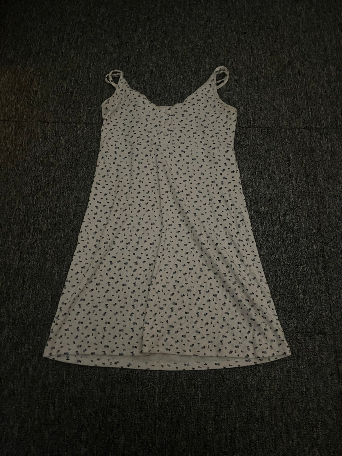 Primark Jurk Maat S - Wit met bloemenprint, Kleding | Dames, Jurken, Wit, Nieuw, Ophalen of Verzenden, Maat 36 (S)