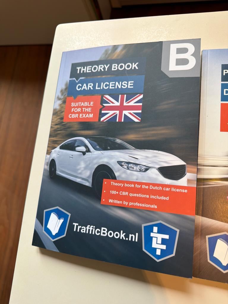 Rijbewijs B Theorie & Praktijk Boeken (Engels), Boeken, Studieboeken en Cursussen, Ophalen of Verzenden, Zo goed als nieuw, Overige niveaus
