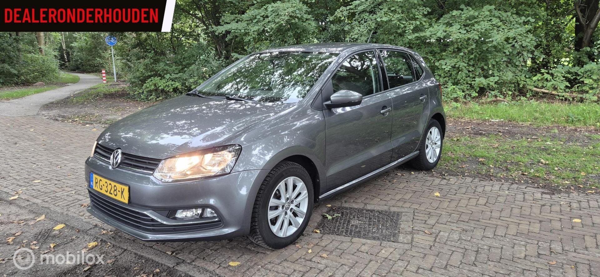Betrouwbare Volkswagen Polo 1.2 TSI Comfortline Business R !, Auto's, Dealer onderhouden, Stof, 4 cilinders, Bedrijf