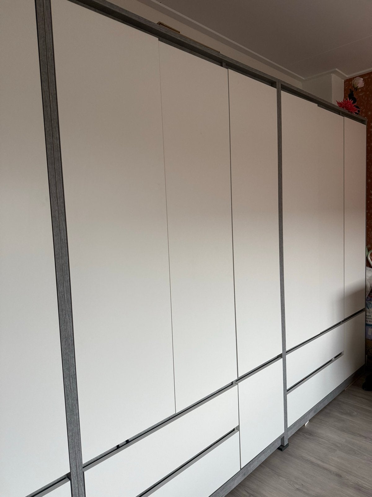 5 JYSK BILLUND kasten (4 grote, 1 kleine) - complete wand, Ophalen, Gebruikt, 200 cm of meer, Met lade(s)