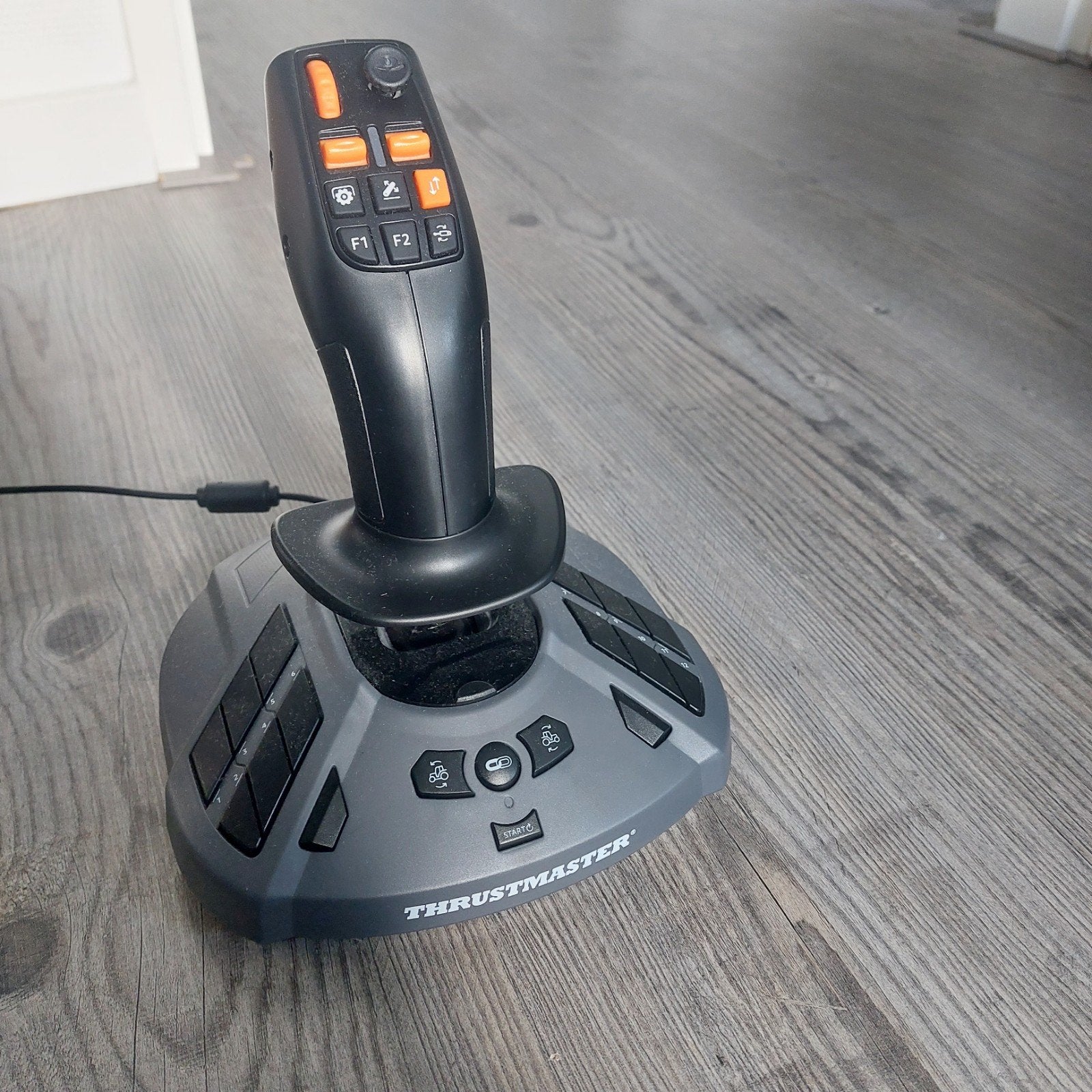 Thrustmaster Simtask Farmstick voor PC, Computers en Software, Joysticks, Ophalen of Verzenden, Nieuw, Thrustmaster