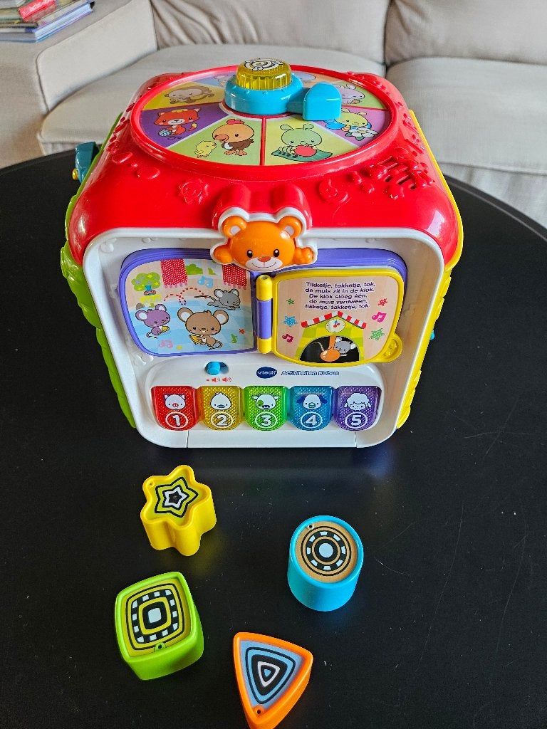 Vtech Activiteiten kubus, Kinderen en Baby's, Ophalen, Zo goed als nieuw, 6 maanden tot 2 jaar