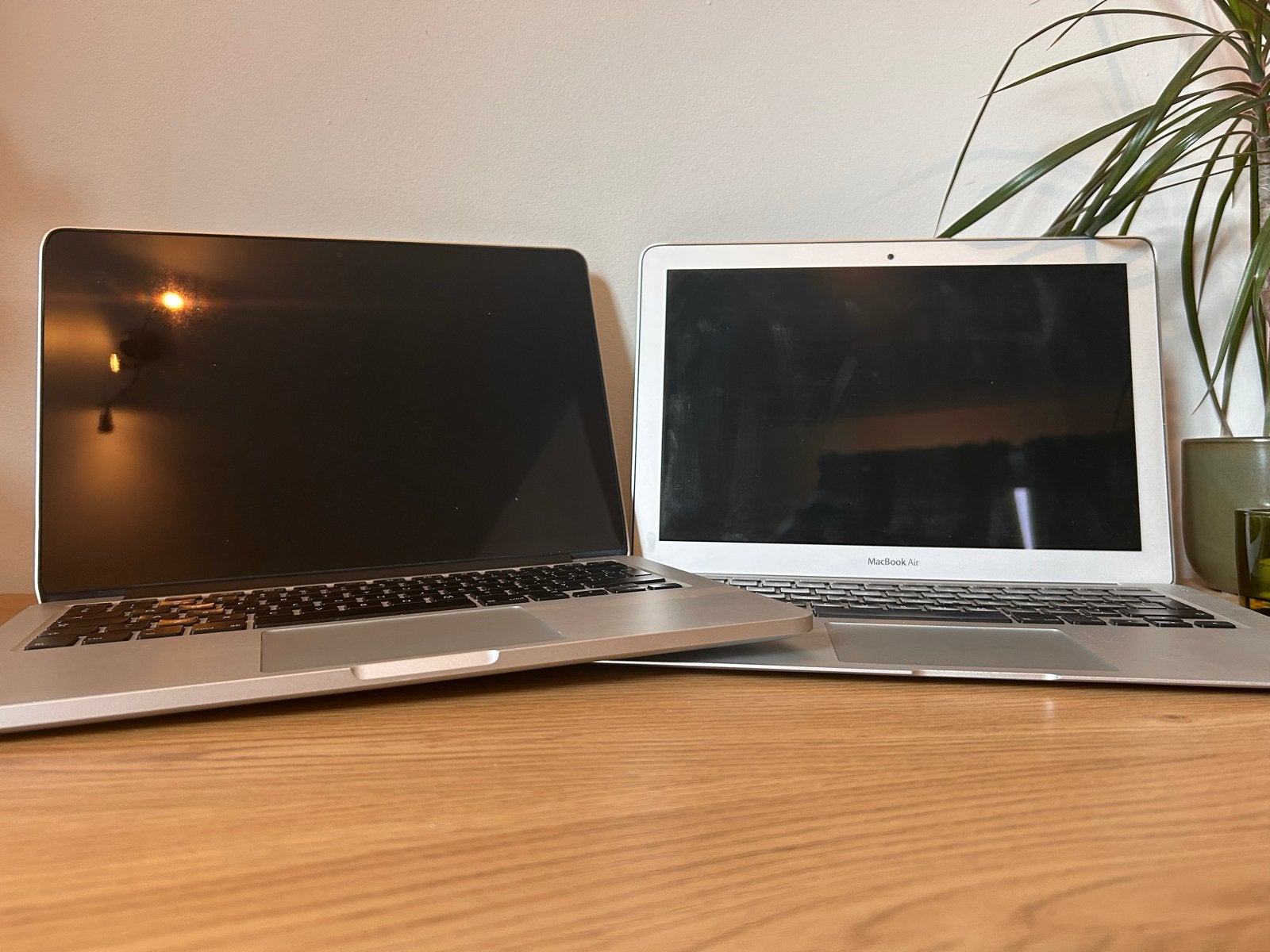 MacBook Pro en MacBook Air voor onderdelen (niet werkend), Computers en Software, Apple Macbooks, Niet werkend, MacBook Pro, Overige groottes