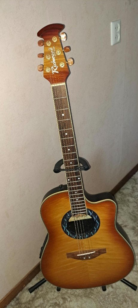 SEMI-AKOESTISCHE RICHWOOD ARTIST SERIES RB-212-FTS, Muziek en Instrumenten, Ophalen, Zo goed als nieuw, Western- of Steelstringgitaar