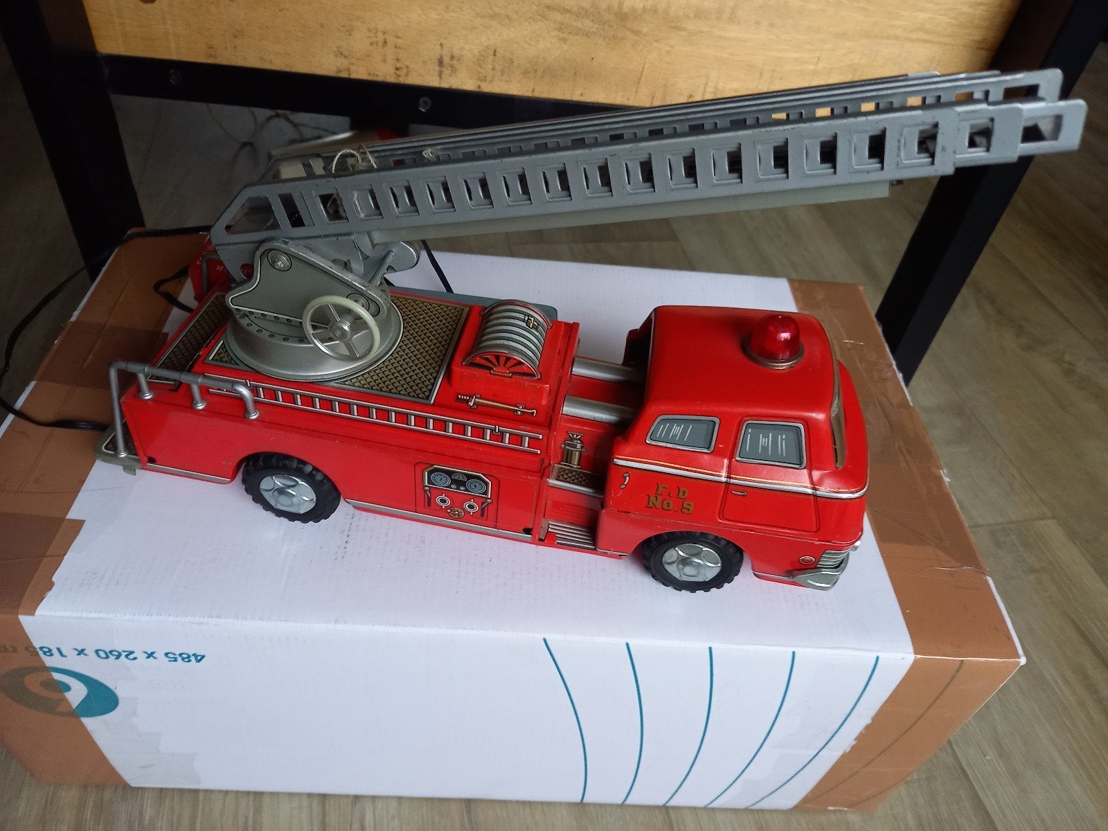 Vintage Blikken Brandweerwagen met Afstandsbediening, Antiek en Kunst, Ophalen of Verzenden