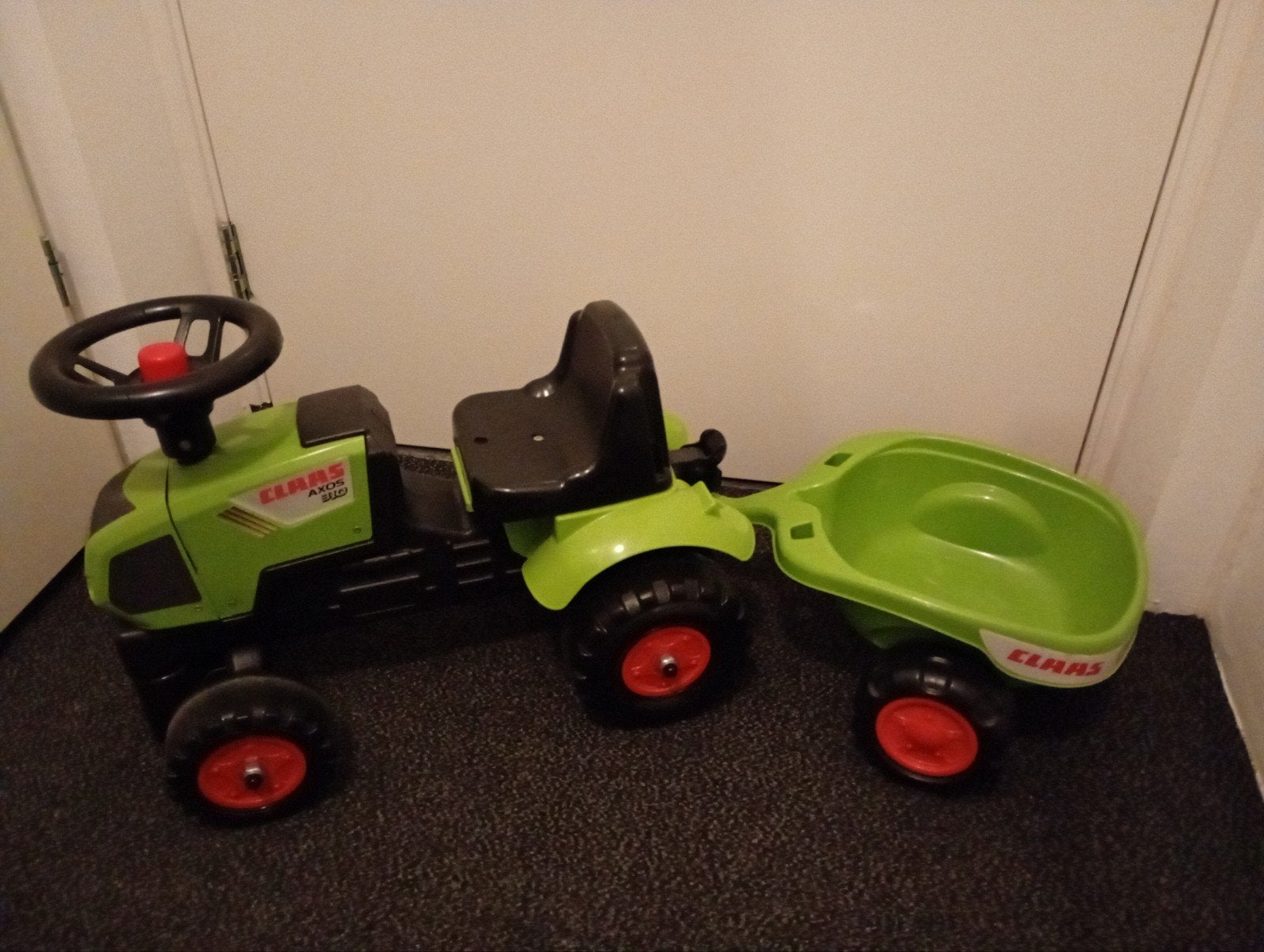 Zo goed als nieuwe Claas tractor met aanhanger, Ophalen of Verzenden