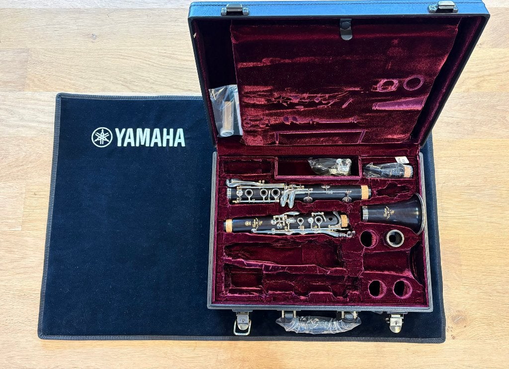 Yamaha YCL SEVR, A klarinet Aanbieding !!, Muziek en Instrumenten, Nieuw, Ophalen of Verzenden, Met koffer, Hout