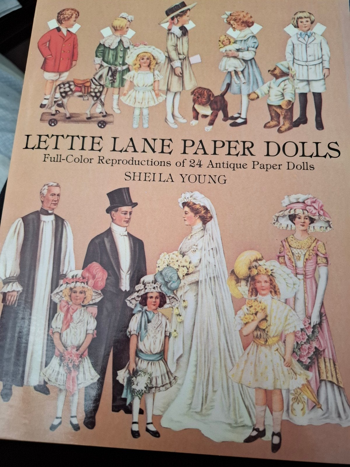Lettie Lane Paper Dolls - Vintage Knip- en Aankleedpoppen, Verzamelen, Ophalen of Verzenden, Zo goed als nieuw, Pop