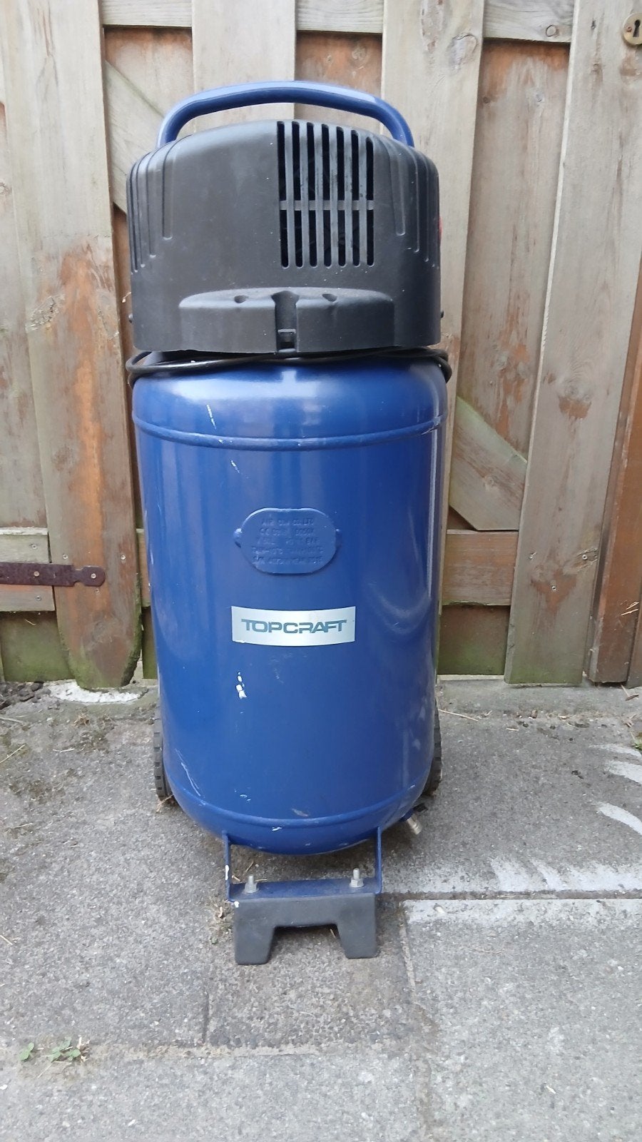 topcraft compressor 50L, Doe-het-zelf en Verbouw, Compressors, Ophalen, 6 tot 10 bar, 25 tot 100 liter, 200 tot 400 liter/min