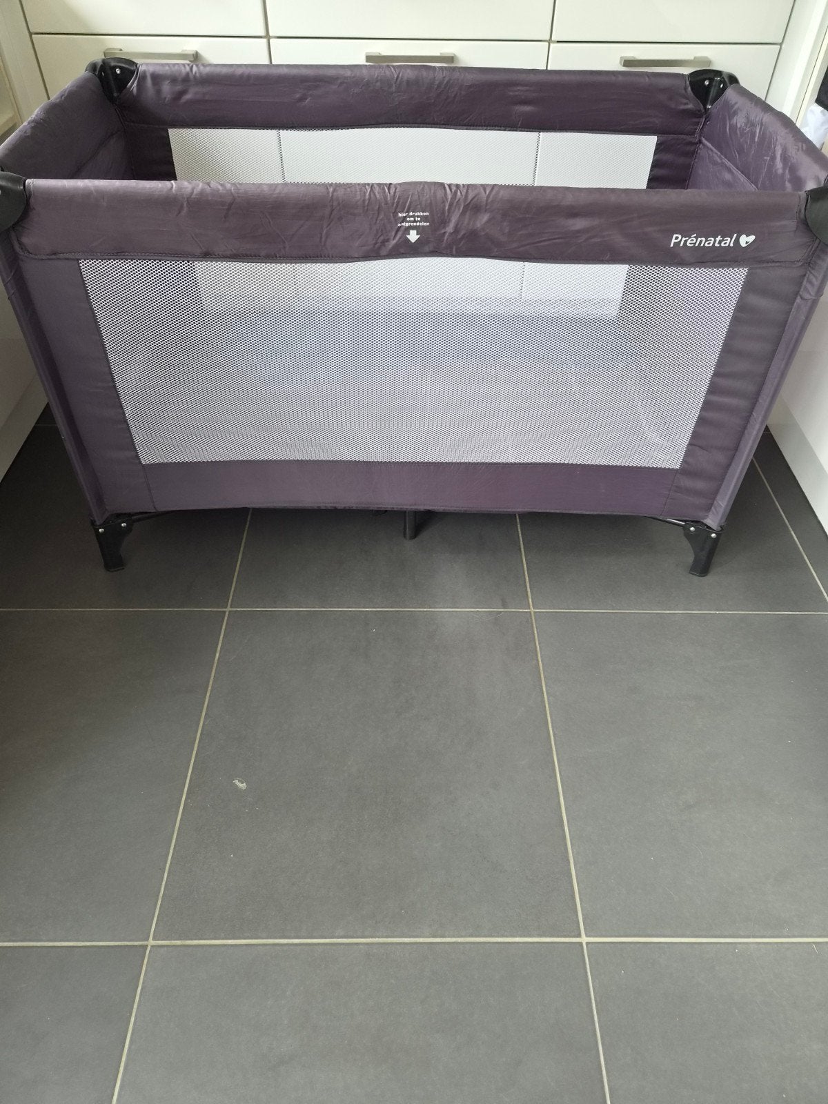 Prenatal campingbed / reisbed, Ophalen, Zo goed als nieuw, Reisbedje