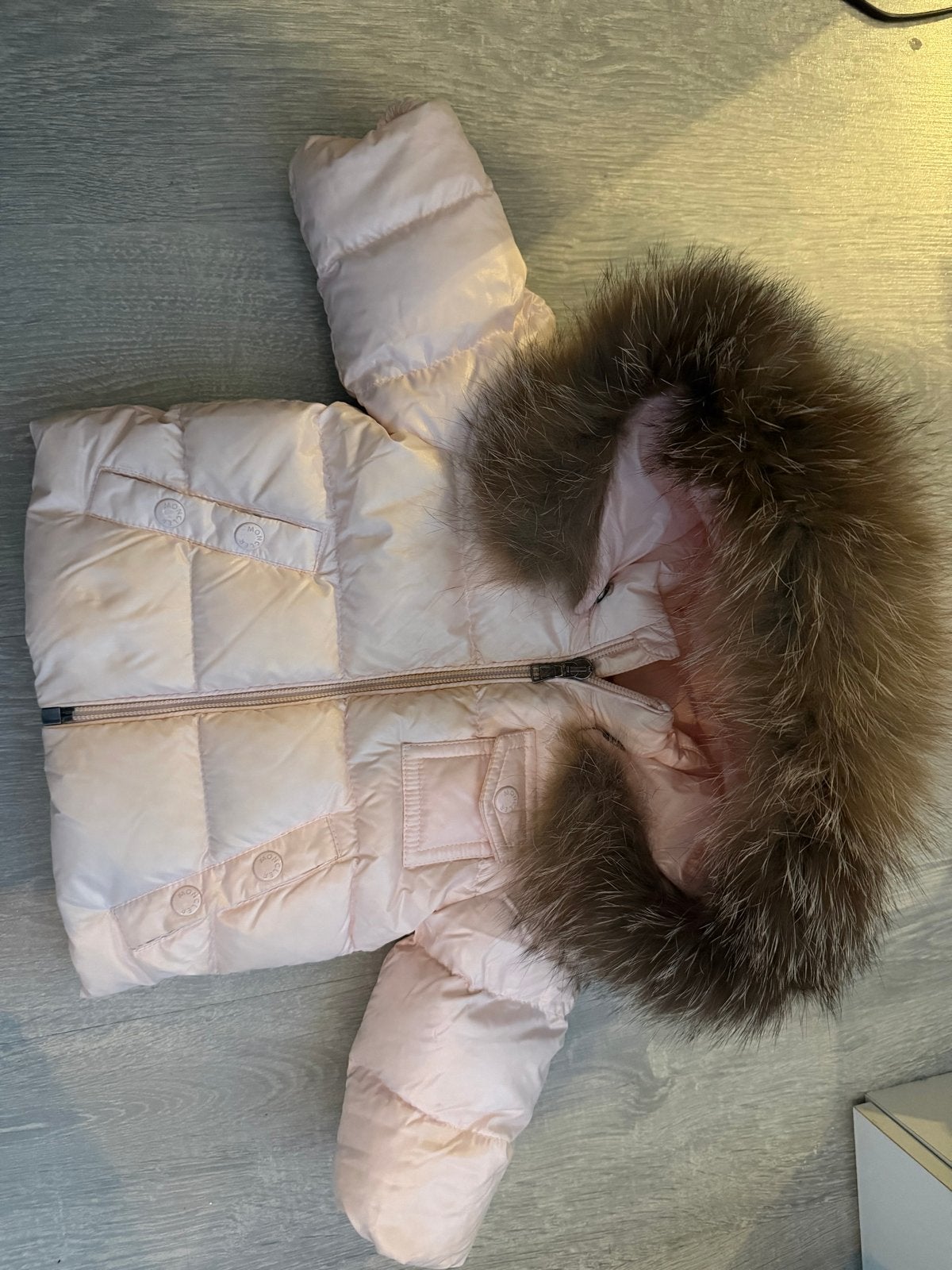 Moncler baby jasje maat 62 - Roze, Ophalen of Verzenden, Gebruikt, Meisje, Jasje