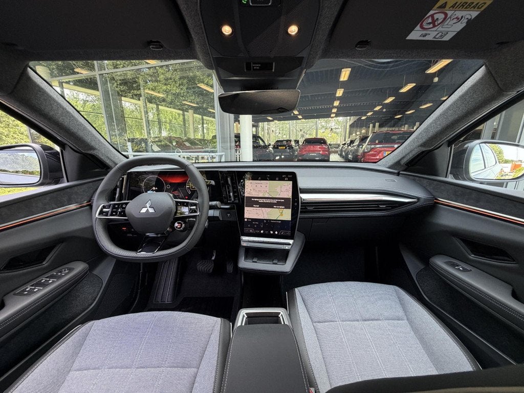 Mitsubishi Eclipse Cross Intense 87 kWh | DIRECT UIT VOORRAA, Auto's, Mitsubishi, Eclipse Cross, Leder en Stof, Automatische klimaatregeling