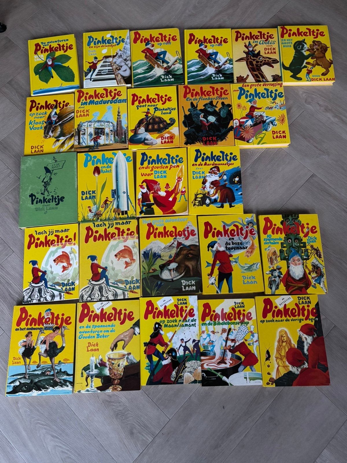 Pinkeltjes verzameling, Ophalen of Verzenden, Gelezen, Fictie algemeen