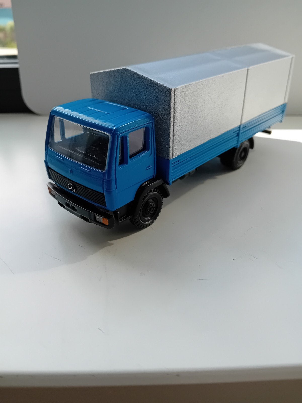Mercedes 709/1114., Ophalen of Verzenden, Zo goed als nieuw, Bus of Vrachtwagen, NZG