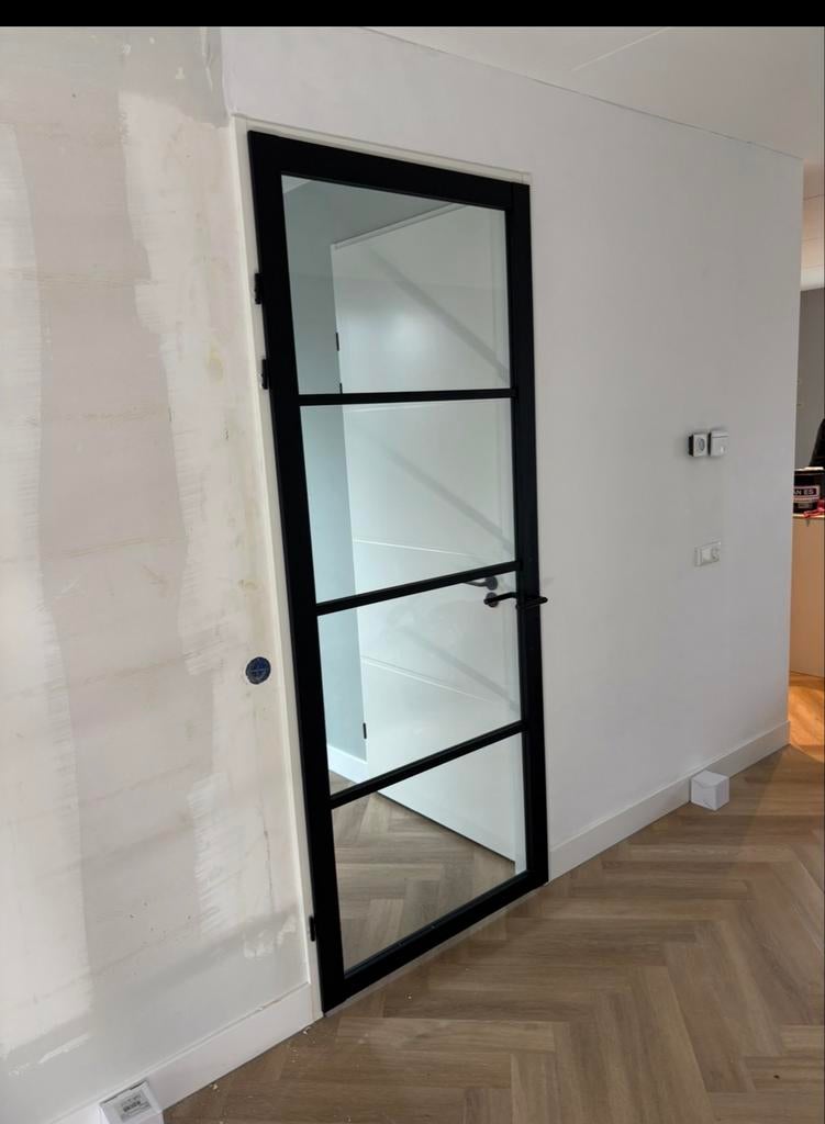 Zwarte houten opdek binnendeur links draaiend met glas, Minder dan 80 cm, Binnendeur, Ophalen of Verzenden, Zo goed als nieuw