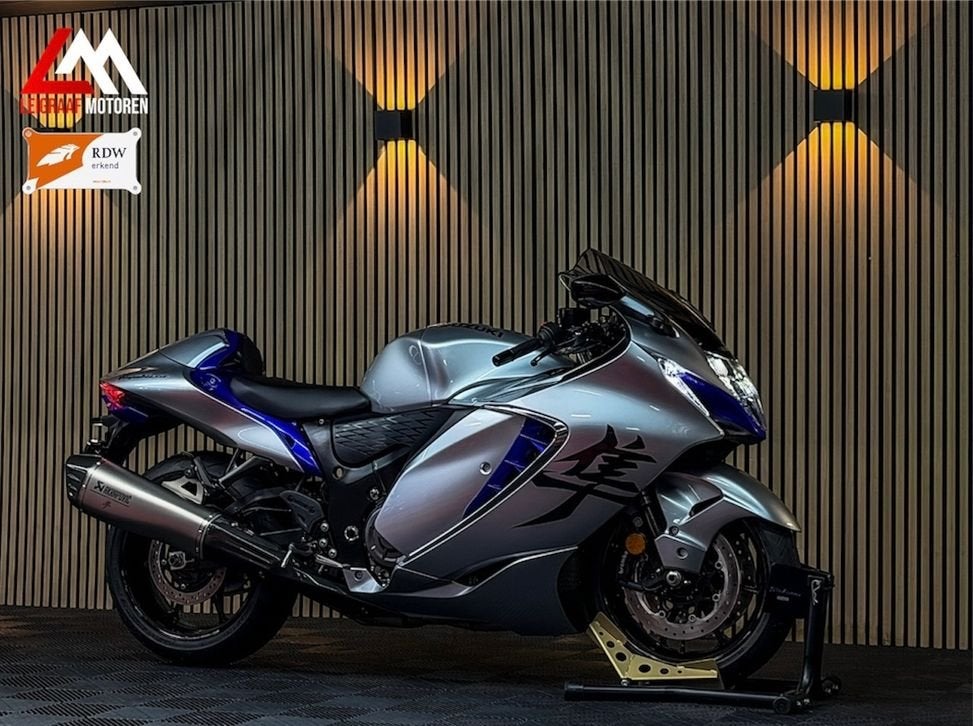 SUZUKI GSX-R 1300 HAYABUSA - 2026 - Akrapovic, Motoren, Motoren | Suzuki, SUZUKI, 1340 cc, 4 cilinders, Bedrijf