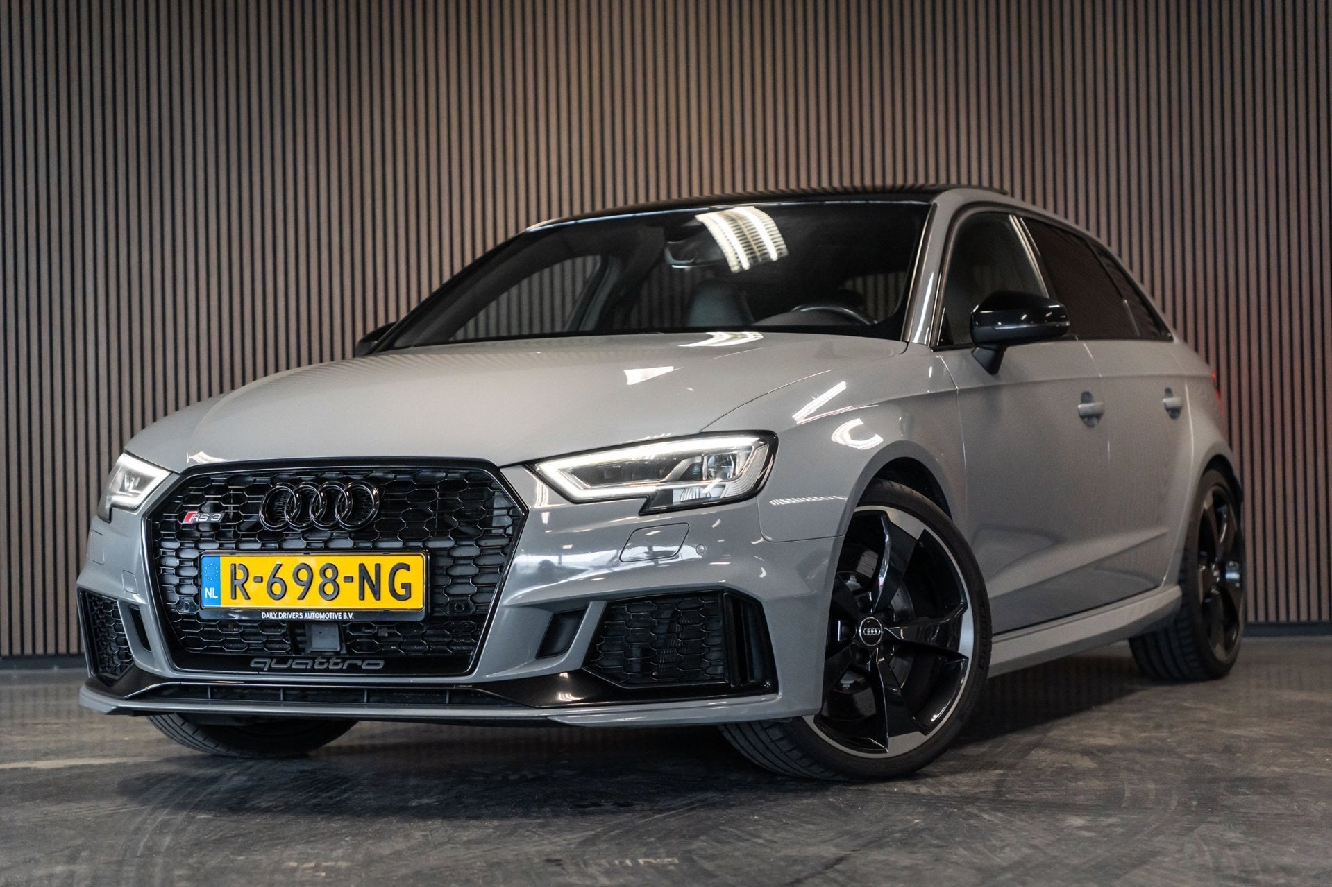 Audi A3 Sportback 2.5 TFSI RS 3 quattro | PANO | NARDO | B&O, Auto's, Automaat, Gebruikt, RS3, Leder