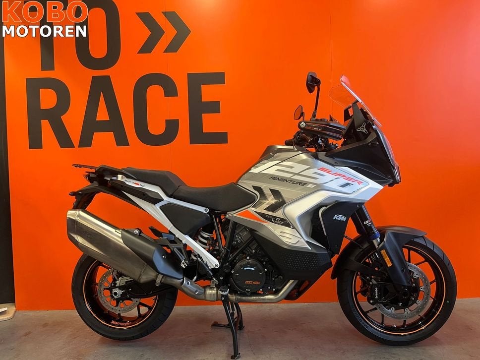 KTM 1290 SUPER ADVENTURE S (bj 2024), 2 cilinders, KTM, Motorrijbewijs A, Bedrijf