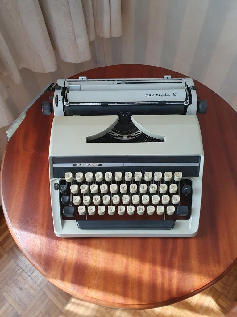 Vintage Adler Gabriele 10 typemachine, Diversen, Ophalen of Verzenden