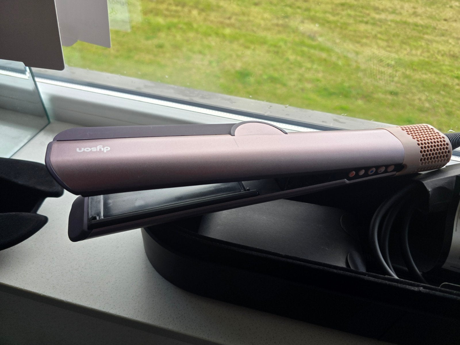 Dyson Airstrait - Haarstijl Tang en Föhn in 1 NIEUW, Ophalen of Verzenden, Zo goed als nieuw