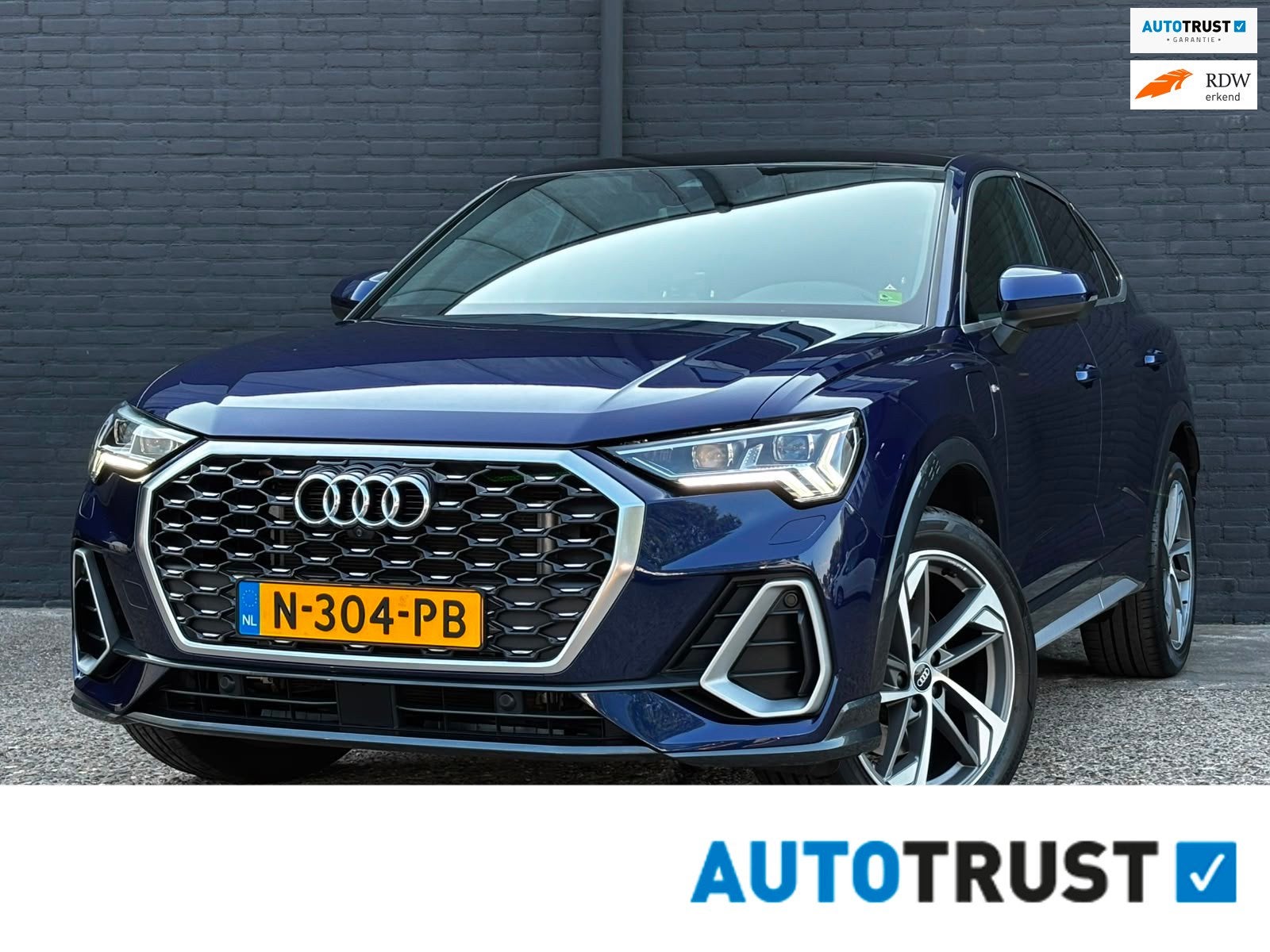 Audi Q3 Sportback 45 TFSI e S Edition PANO|CARPLAY|KEYLESS|N, Auto's, Audi, Dealer onderhouden, Gebruikt, 150 pk, Blauw