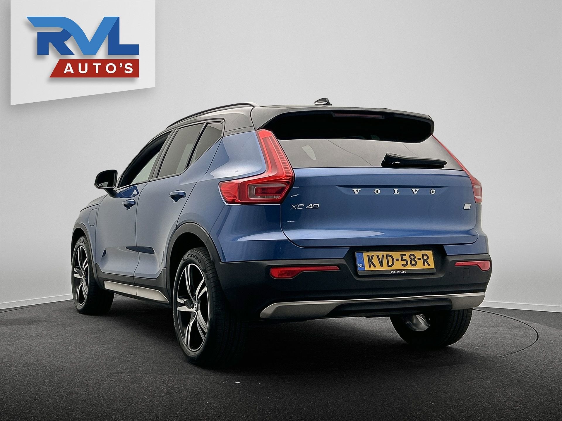 Volvo XC40 1.5 T5 Recharge | 261PK | Camera | Half/Leder | A, Auto's, Dealer onderhouden, Blauw, Leder en Stof, Plug-in hybride