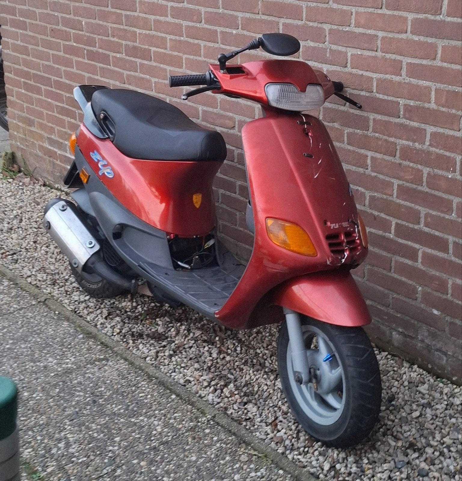 GEZOCHT: FVR-80S zip type 2 50cc, Motoren, Tuning en Styling, Ophalen of Verzenden