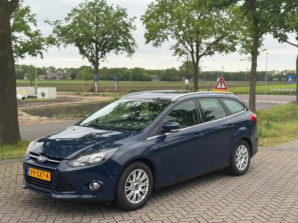 Ford Focus 1.6 Ecoboost 150pk 2012, 1596 cc, 1258 kg, Metallic lak, 4 cilinders