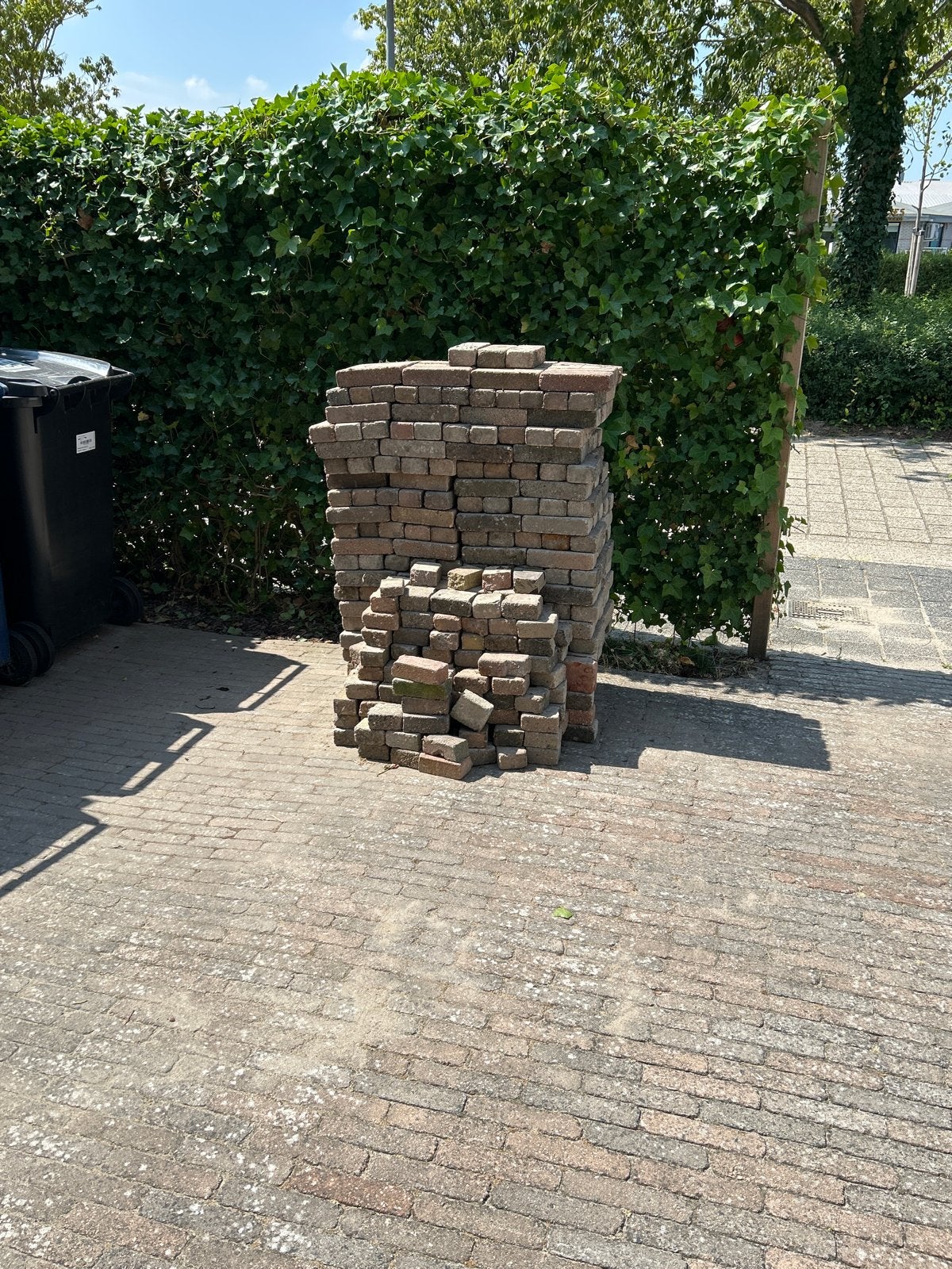 Gratis klinkers/waaltjes 20x7x5 cm incl. reststukjes, Ophalen, Overige materialen, Gebruikt, Klinkers