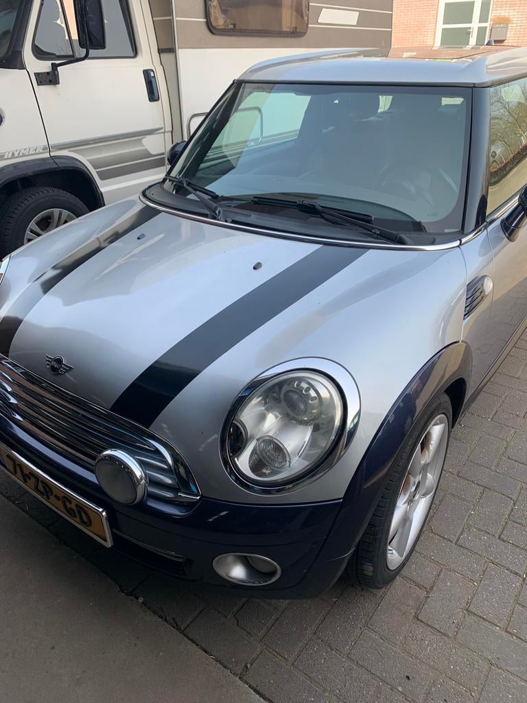 Mini Clubman 1.6 16V Cooper 2007, Voorwielaandrijving, 4 cilinders, 4 stoelen, Leder en Stof
