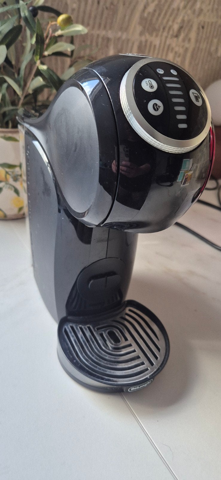Dolce Gusto Genio S Basic koffiecupmachine, Gebruikt, Koffiemachine, Ophalen of Verzenden, 1 kopje