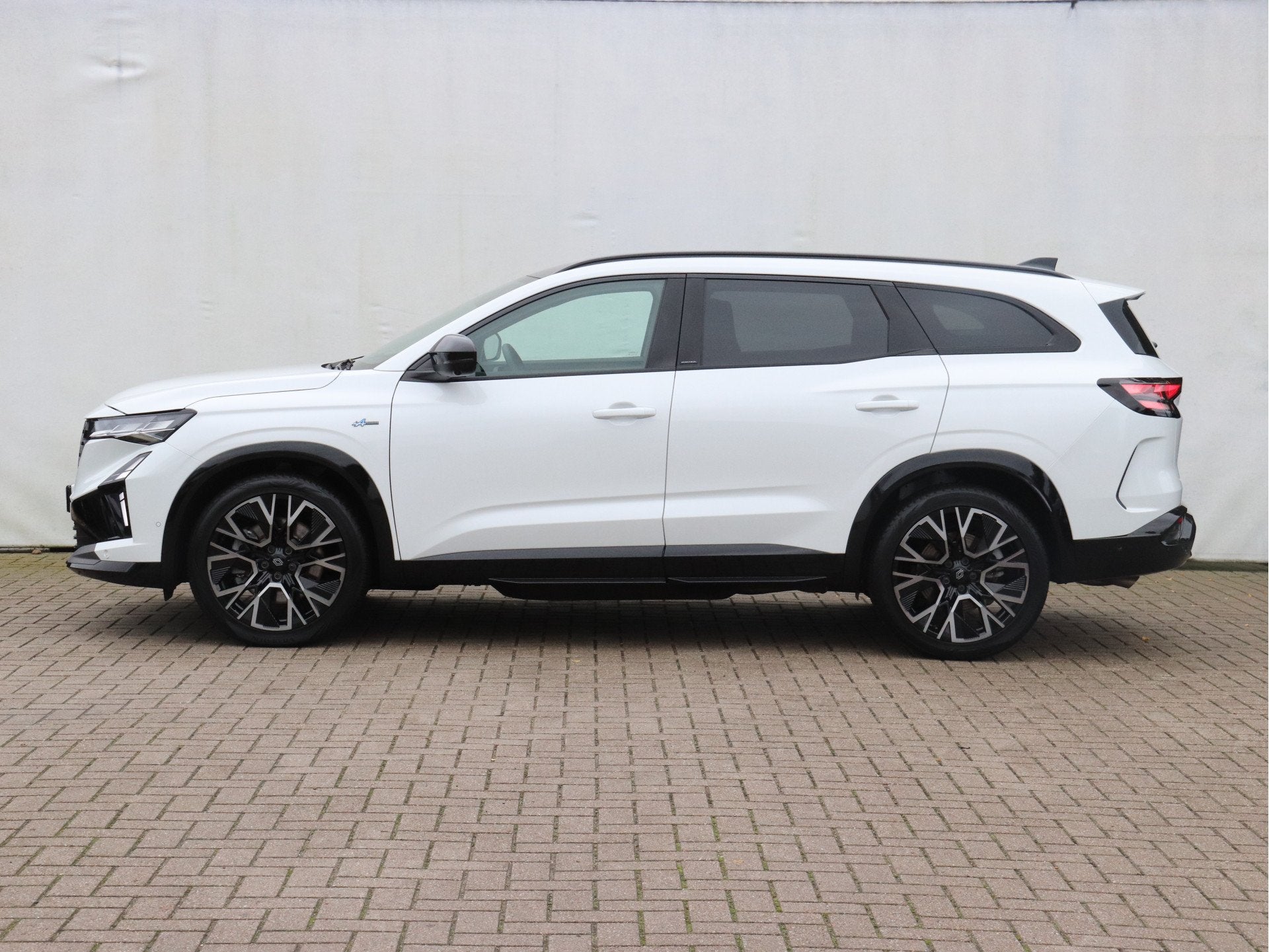 Renault Espace E-Tech full hybrid 200 esprit Alpine 7p. NIEU, Auto's, Dealer onderhouden, Verwarmde buitenspiegels, Gebruikt, 1199 cc