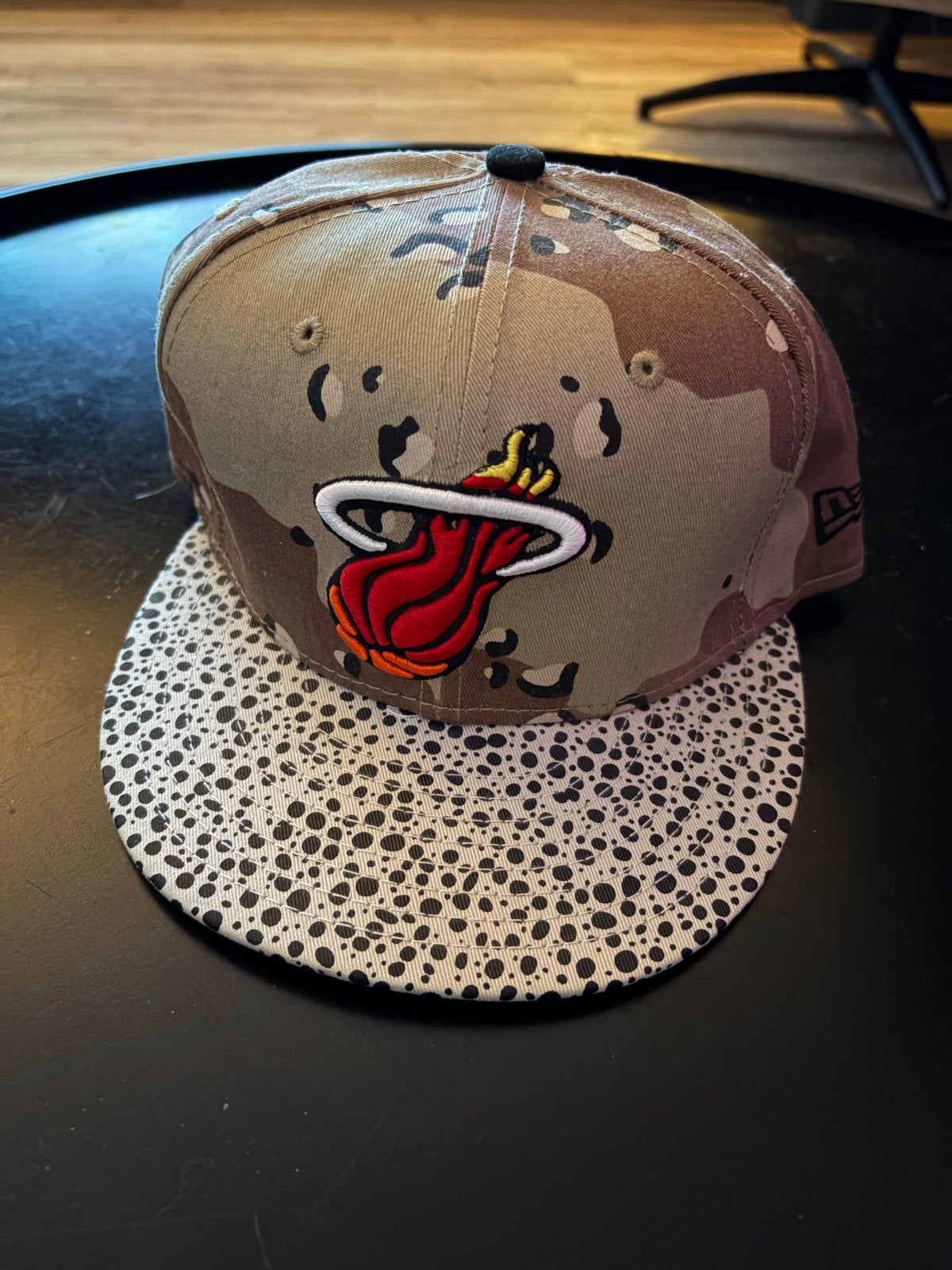 NBA Miami Heat Hardwood Classic 59FIFTY "Desert Safari", Verzenden, Nieuw, Pet