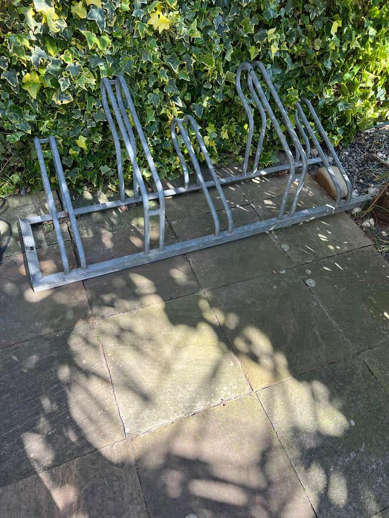 Stevig fietsenrek voor 5 fietsen, Ophalen, Gebruikt