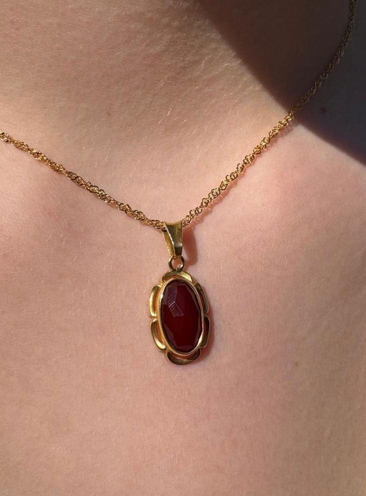 Carneool edelsteen 14k gouden ketting hanger dames fraai