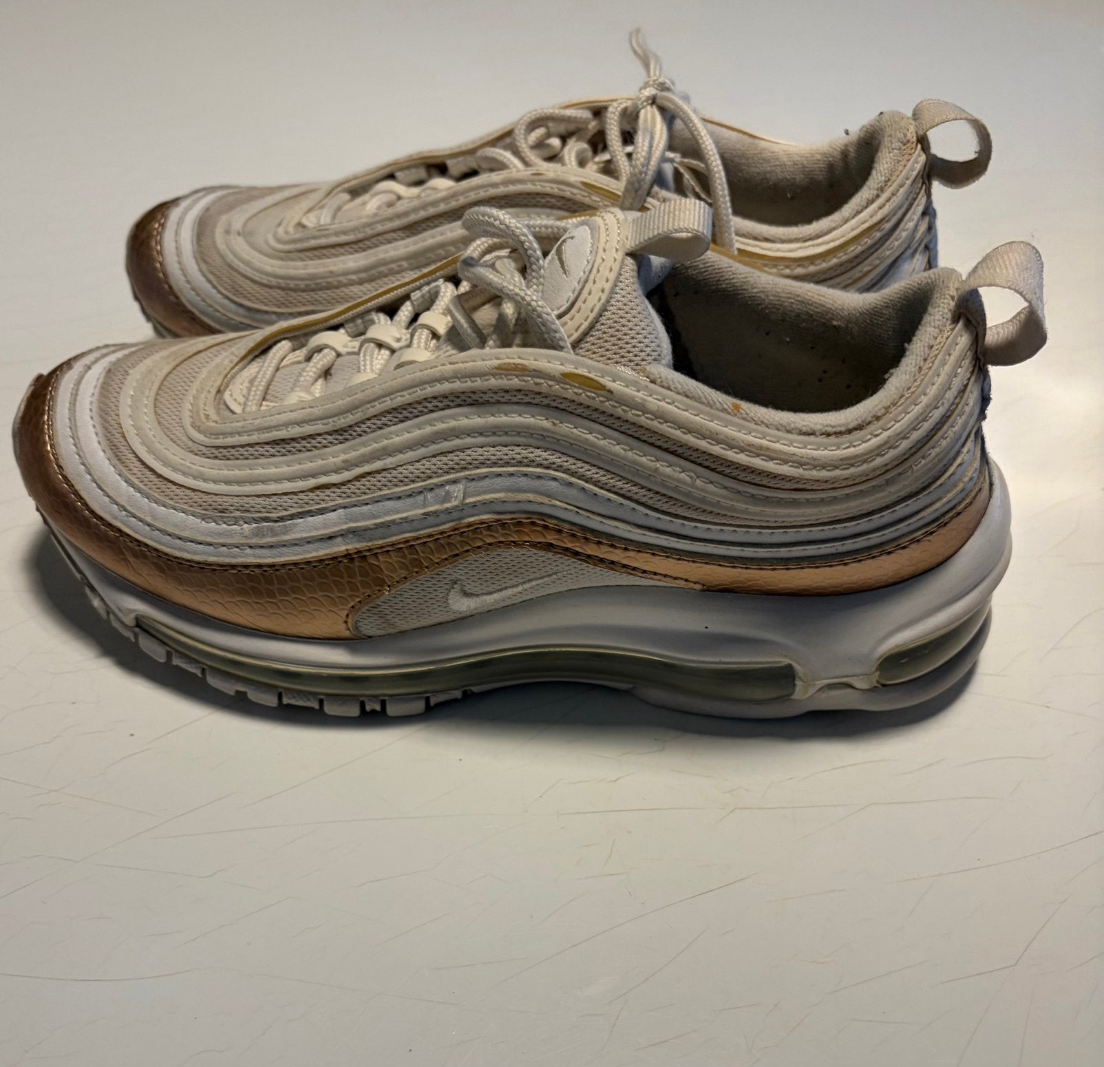 Nike Air Max 97 sneakers wit roségoud – maat 36,5, Kleding | Dames, Ophalen of Verzenden, Gedragen, Wit, Sneakers of Gympen