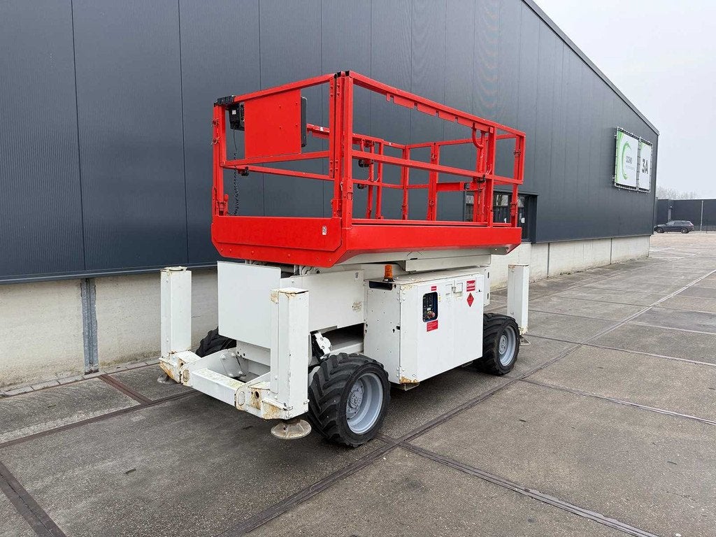 Genie - 2013 - GS 2669 RT - Ruwterrein schaar hoogwerker 4x4