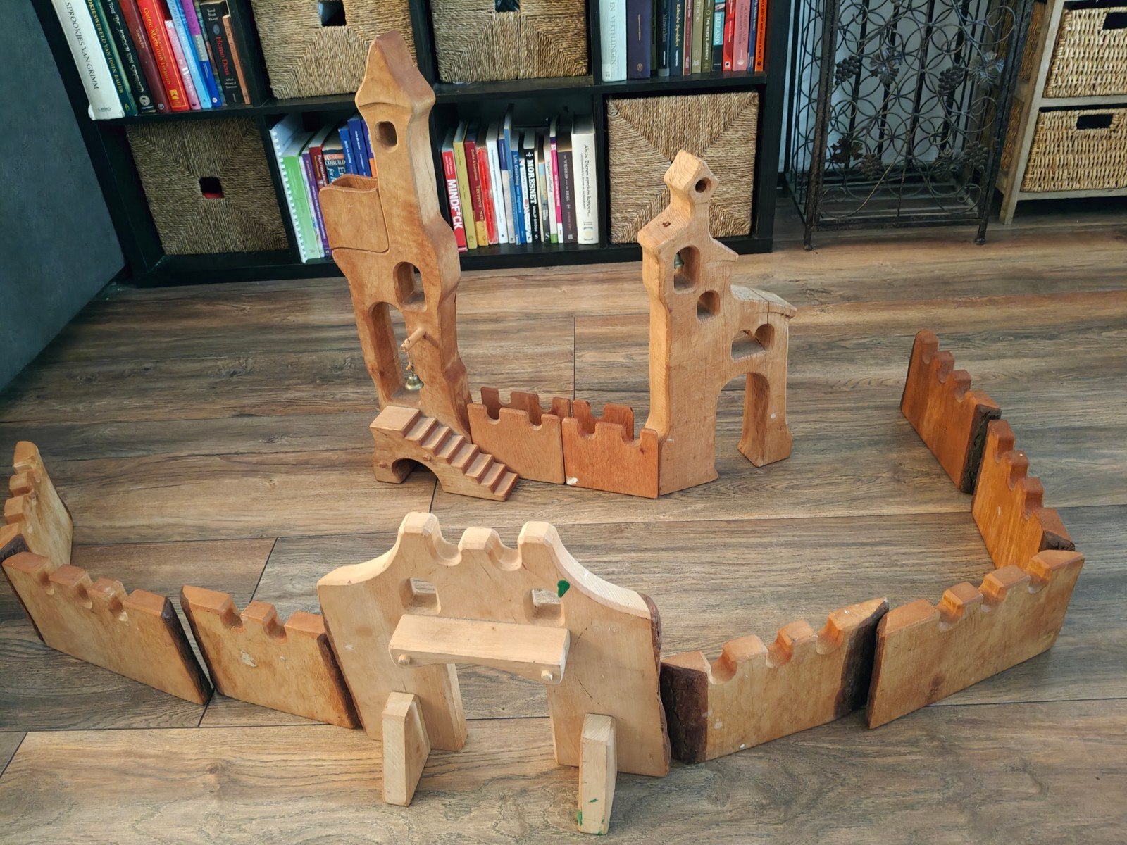 Houten speelkasteel met torens en muren, Ophalen of Verzenden