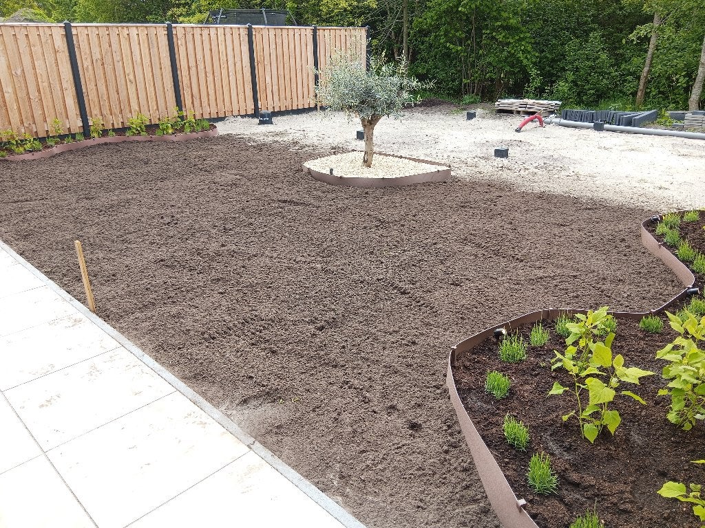 Tuinfrezen & spitten, hooiland & bermen maaien. Huur me in!, Benzine, Zo goed als nieuw, Tuinfrees, Ophalen
