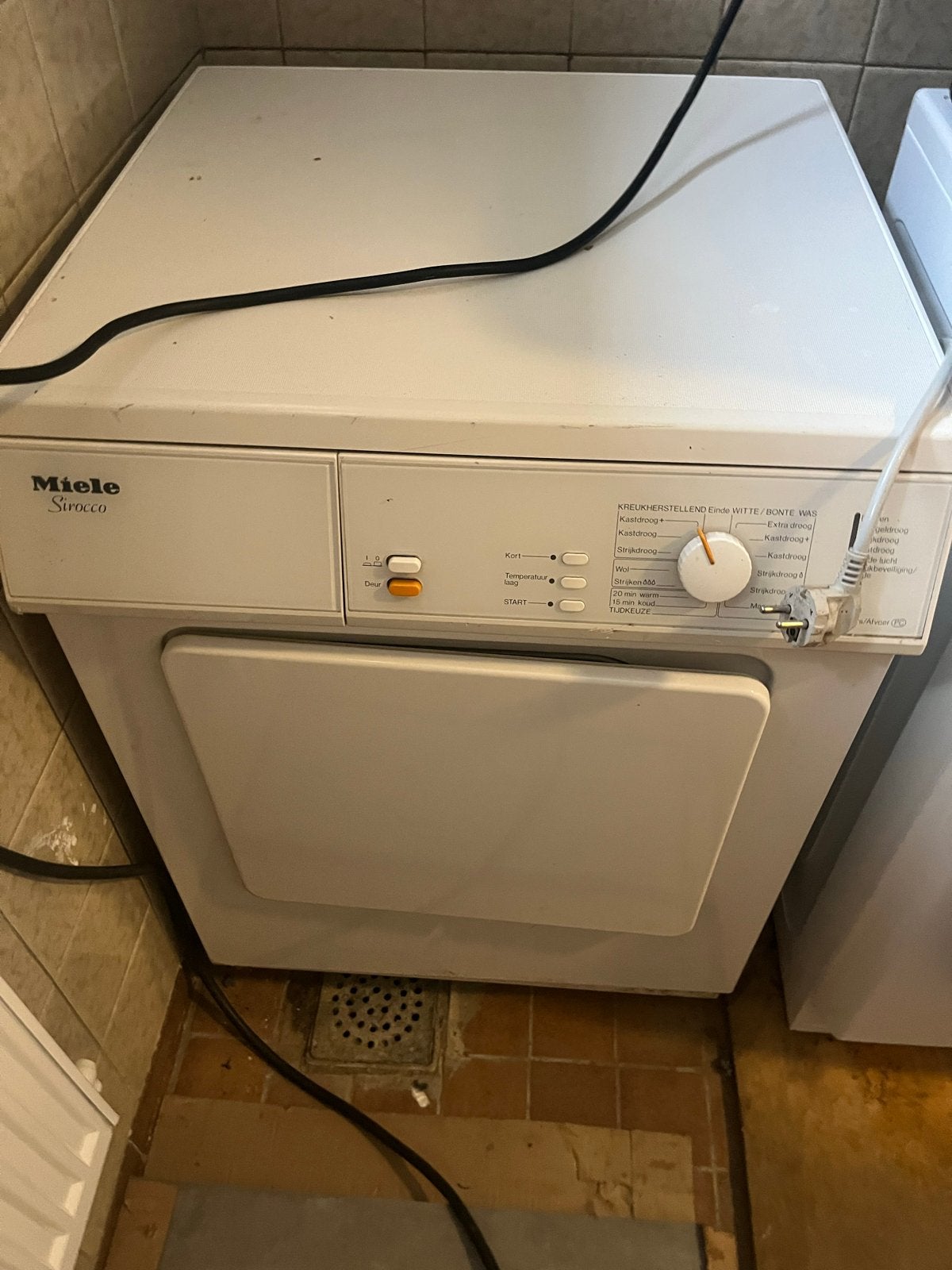 Miele Scirocco wasdroger - Luchtafvoer (nieuwe buis nodig), Ophalen of Verzenden, Gebruikt, Voorlader, Luchtafvoer