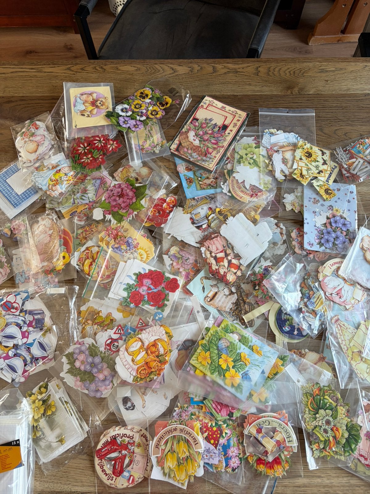 130 geknipte 3D plaatjes, Ophalen of Verzenden, Nieuw, Overige thema's, Knipvel
