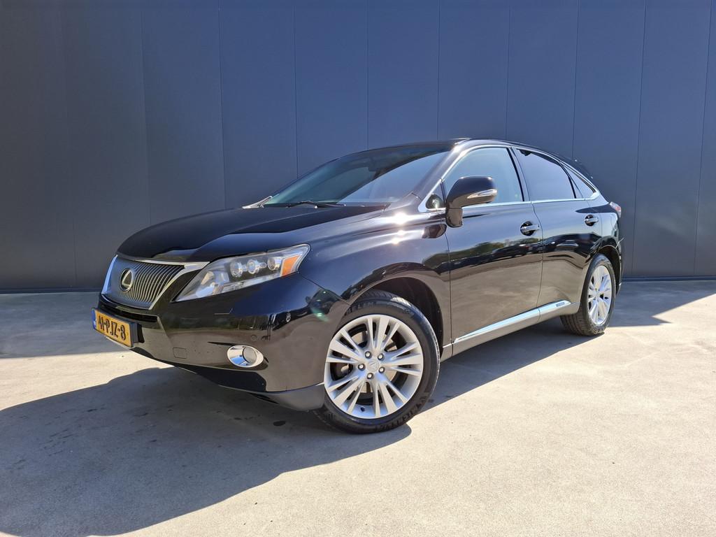 Lexus RX 450h 4WD Pure CAMERA TREKHAAK MEMORY STOEL LEER NAV, Automaat, Gebruikt, 2000 kg, 138 €/maand