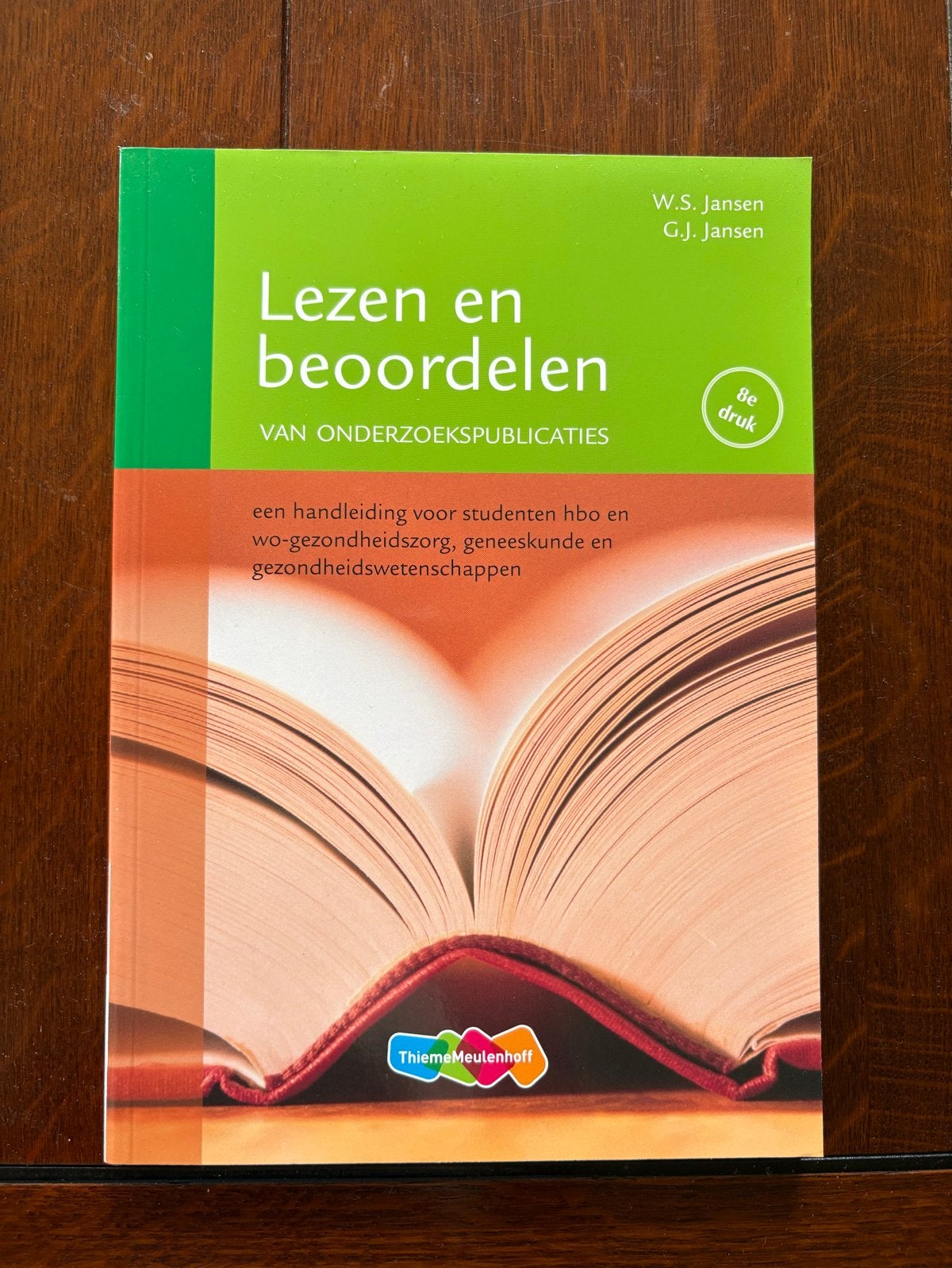 Lezen en beoordelen: Handboek HBO-V en verpleegkundigen, Ophalen of Verzenden, Gamma, Zo goed als nieuw, HBO