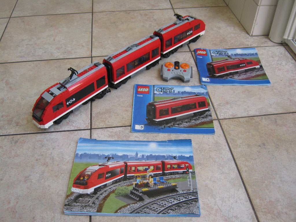 Lego city trein 7938 passagierstrein, Ophalen of Verzenden, Zo goed als nieuw, Lego, City